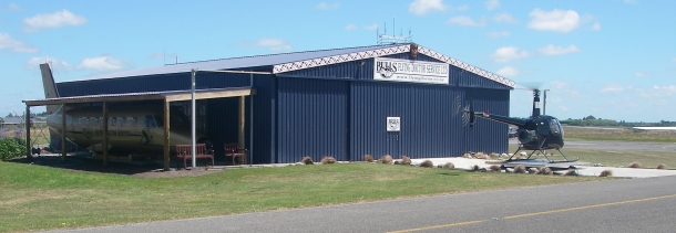 Bulls flying doctor service hangar